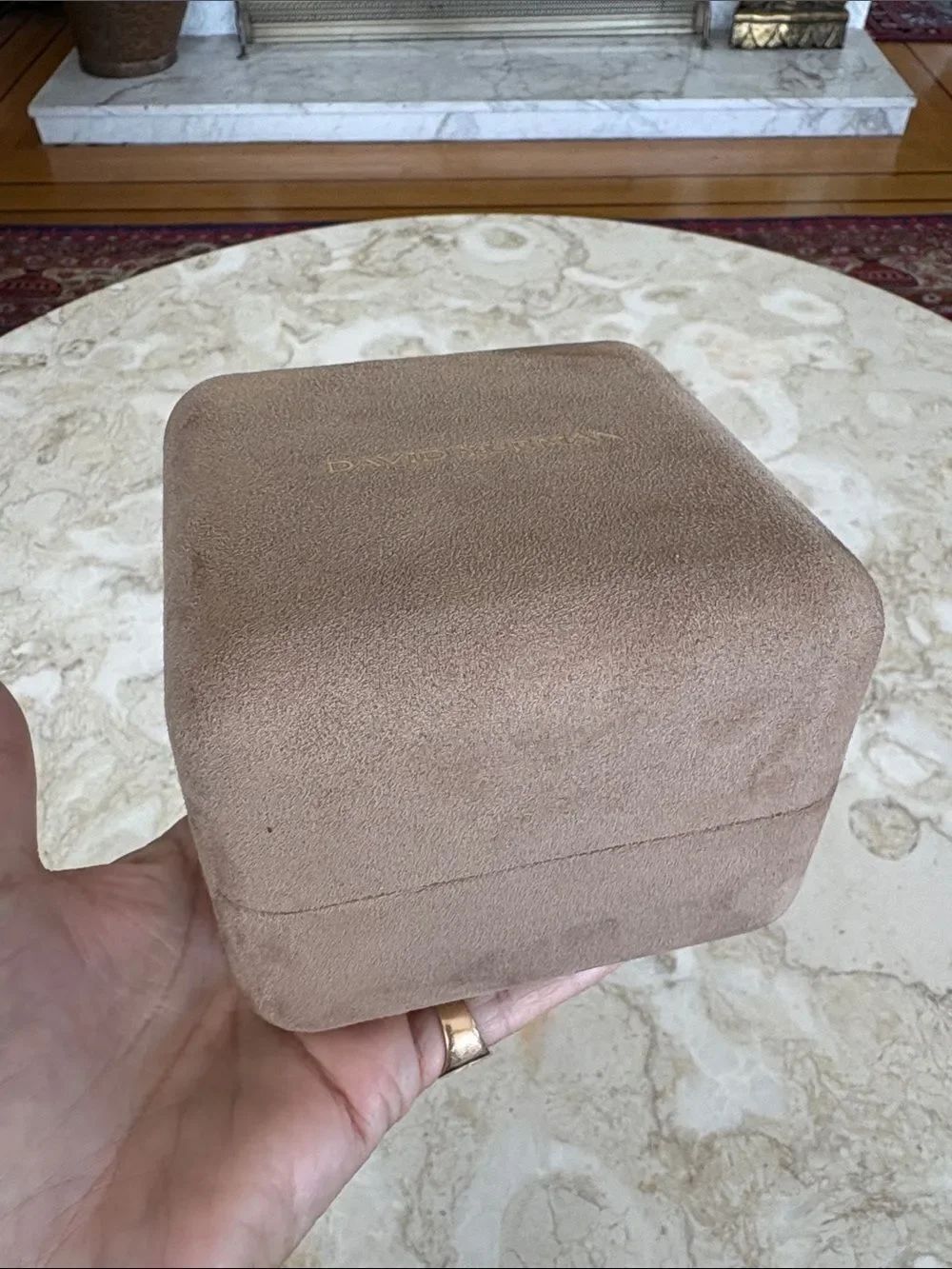 David Yurman Extra Large Leather Ring Box - Picture 9 of 10